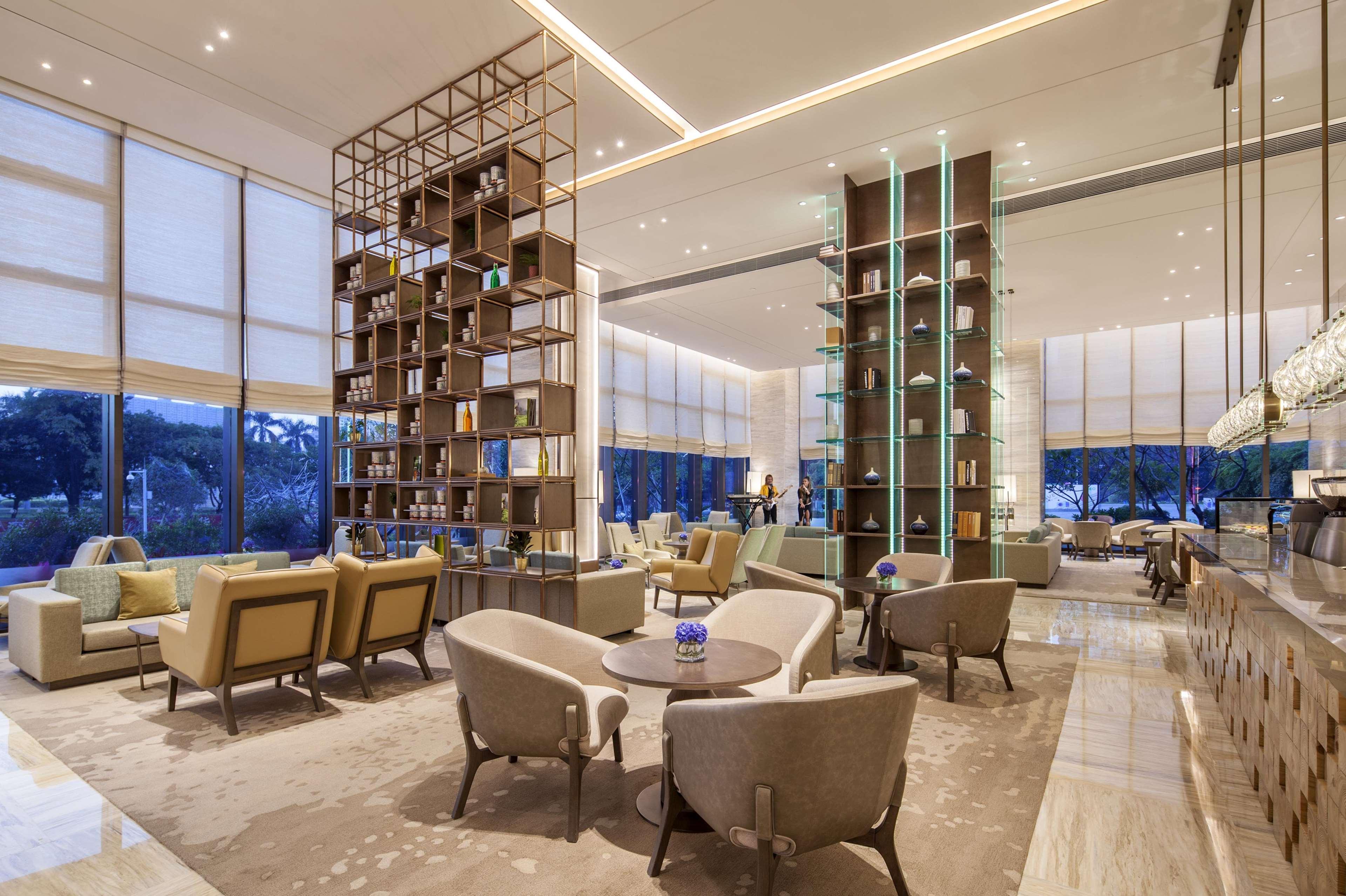 Doubletree By Hilton Hotel Shenzhen Longhua, Near Huawei, Foxcnn, Shenzhen North Railway, Uniwalk & Uniworld Shopping Mall, Sam'S Club Exteriör bild