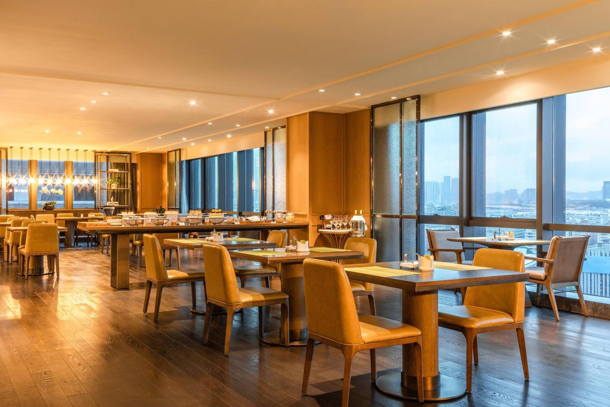Doubletree By Hilton Hotel Shenzhen Longhua, Near Huawei, Foxcnn, Shenzhen North Railway, Uniwalk & Uniworld Shopping Mall, Sam'S Club Exteriör bild