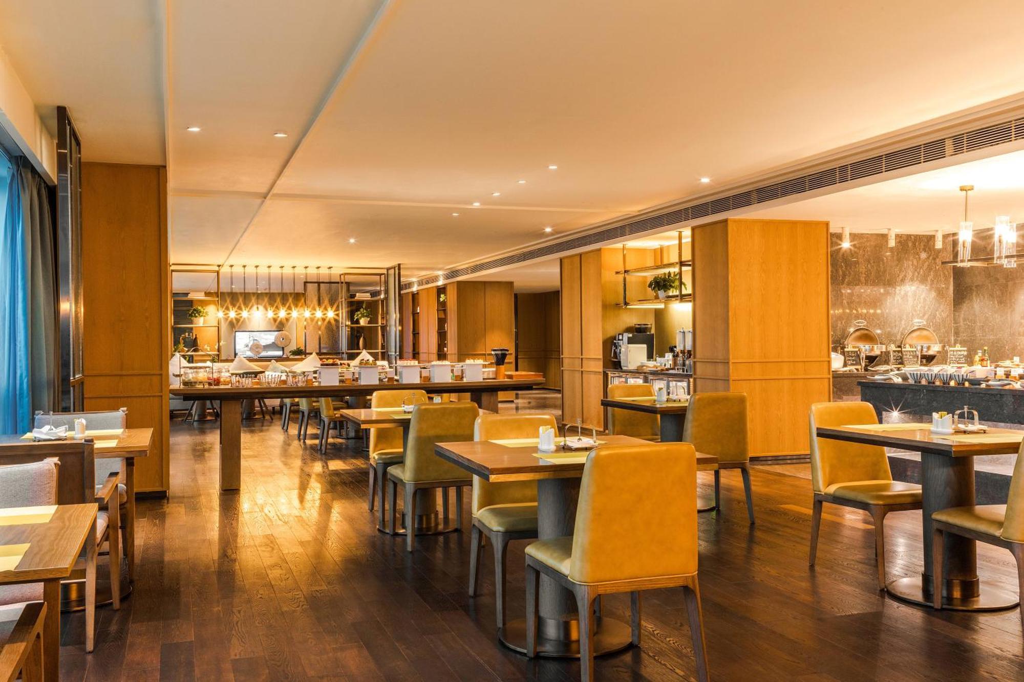 Doubletree By Hilton Hotel Shenzhen Longhua, Near Huawei, Foxcnn, Shenzhen North Railway, Uniwalk & Uniworld Shopping Mall, Sam'S Club Exteriör bild