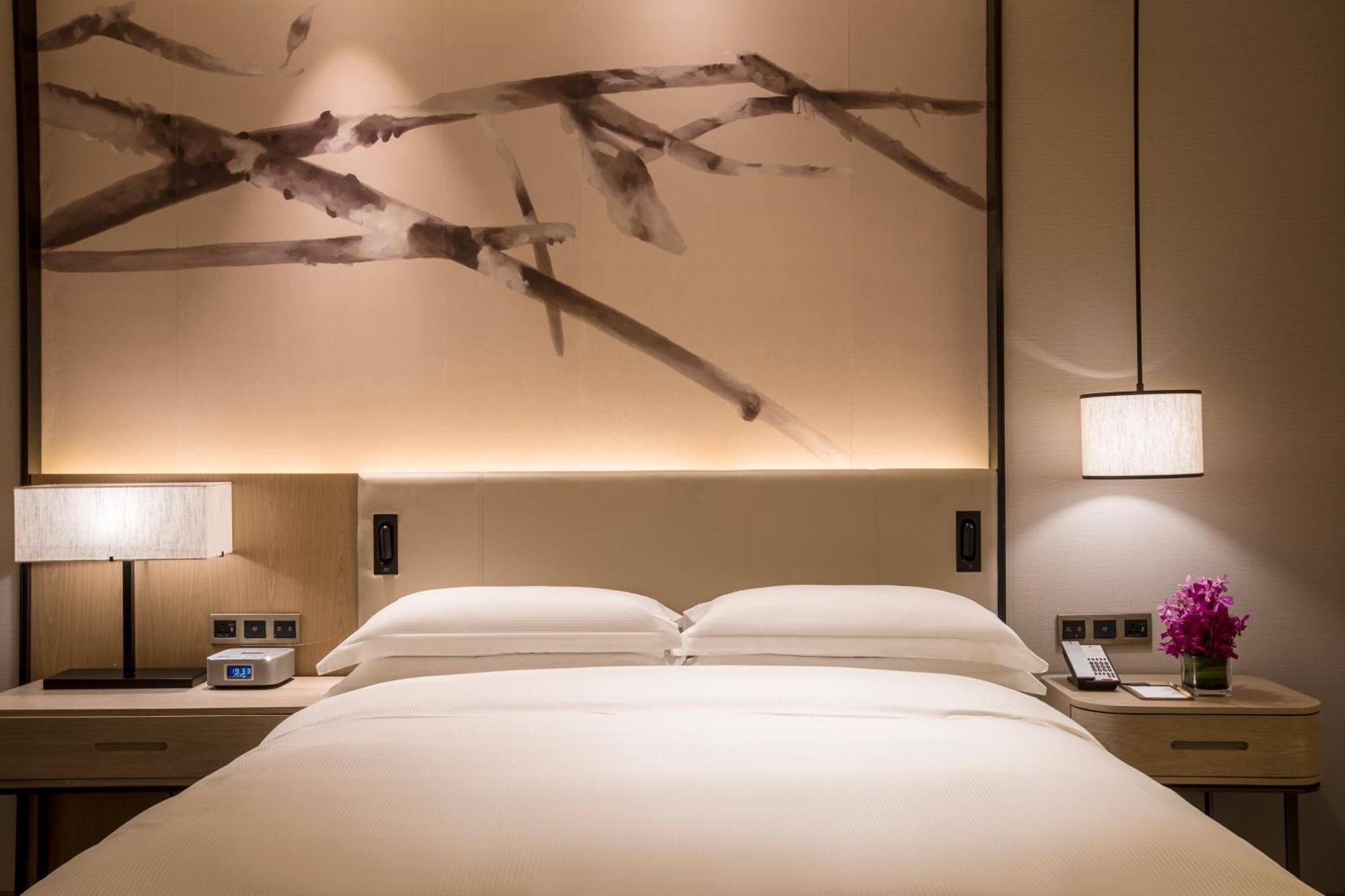 Doubletree By Hilton Hotel Shenzhen Longhua, Near Huawei, Foxcnn, Shenzhen North Railway, Uniwalk & Uniworld Shopping Mall, Sam'S Club Exteriör bild