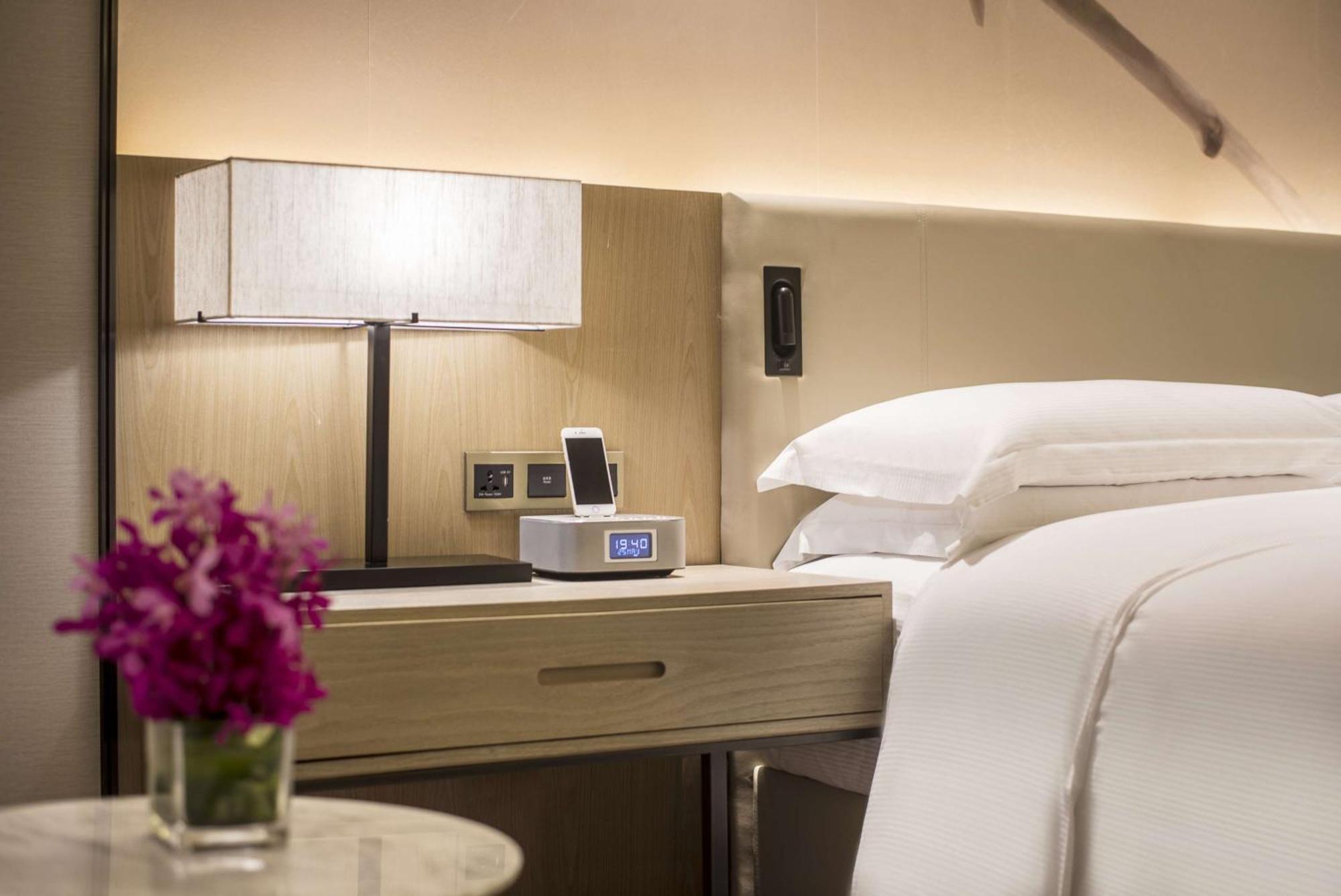 Doubletree By Hilton Hotel Shenzhen Longhua, Near Huawei, Foxcnn, Shenzhen North Railway, Uniwalk & Uniworld Shopping Mall, Sam'S Club Exteriör bild