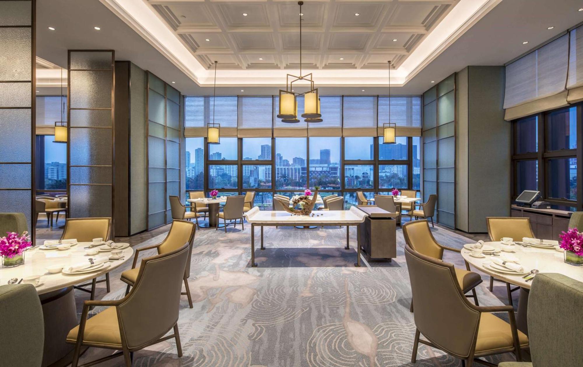 Doubletree By Hilton Hotel Shenzhen Longhua, Near Huawei, Foxcnn, Shenzhen North Railway, Uniwalk & Uniworld Shopping Mall, Sam'S Club Exteriör bild