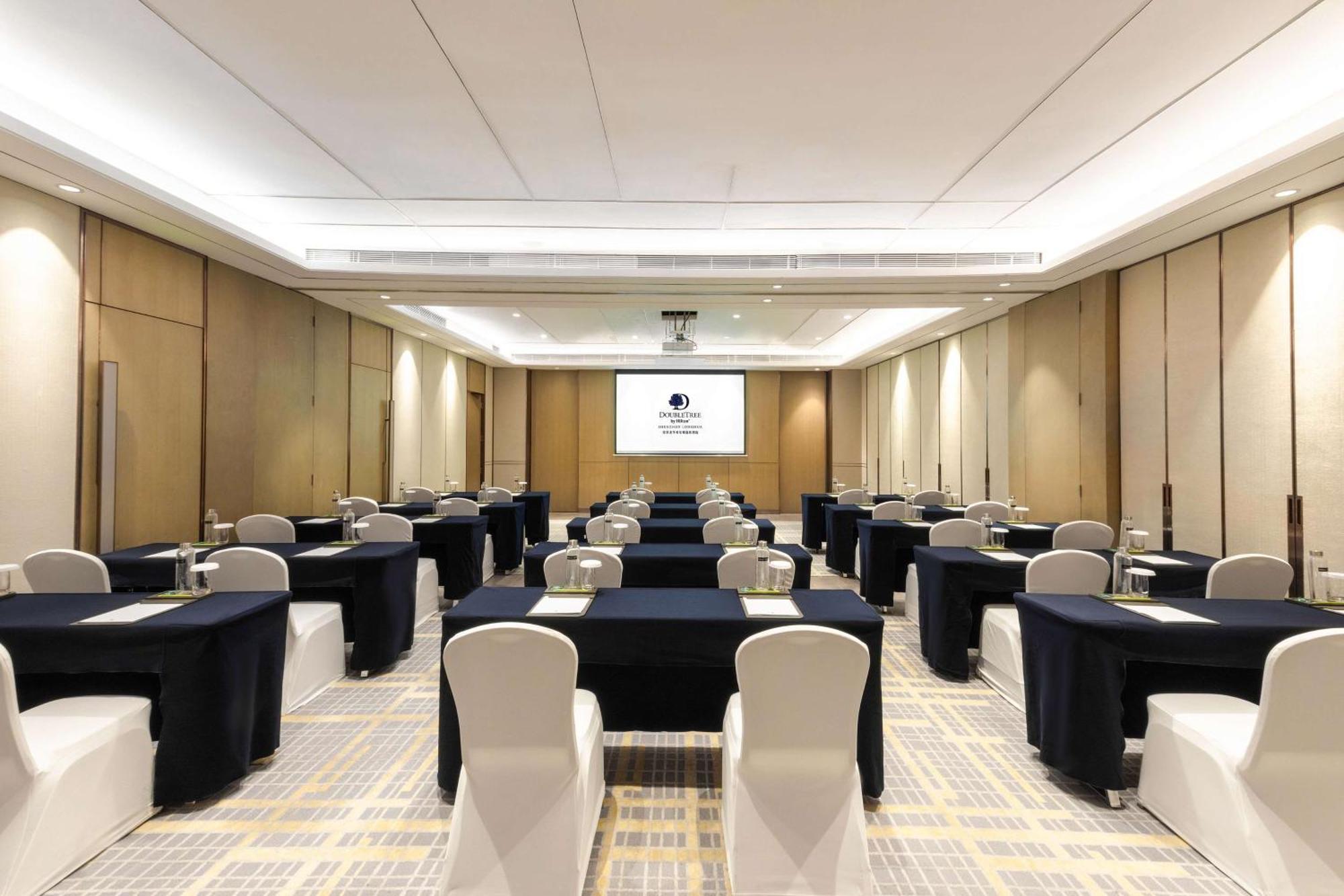 Doubletree By Hilton Hotel Shenzhen Longhua, Near Huawei, Foxcnn, Shenzhen North Railway, Uniwalk & Uniworld Shopping Mall, Sam'S Club Exteriör bild